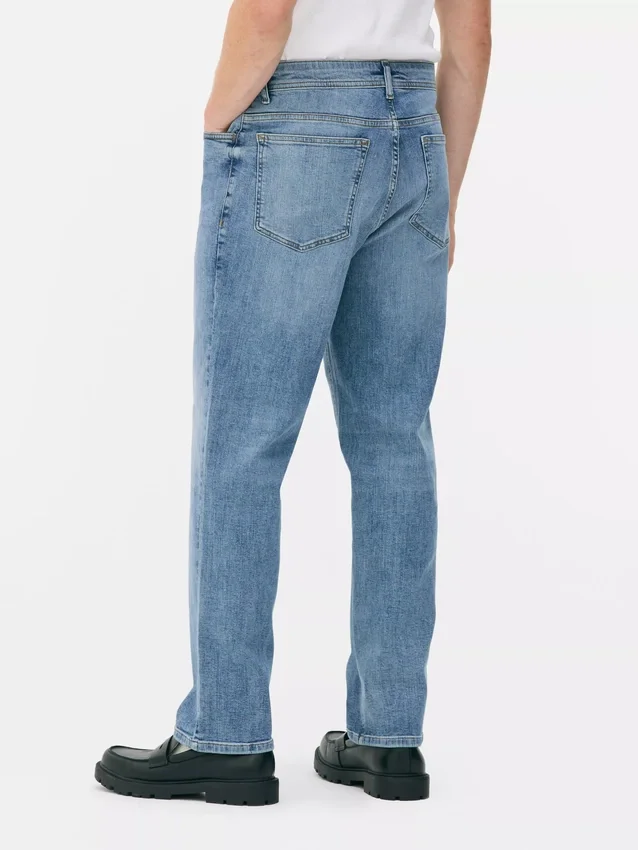 Stretchjeans med raka ben