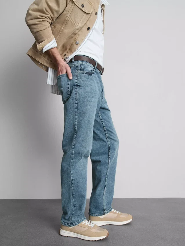 Stretchjeans med raka ben