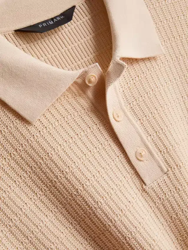 Strickad polotröja med struktur