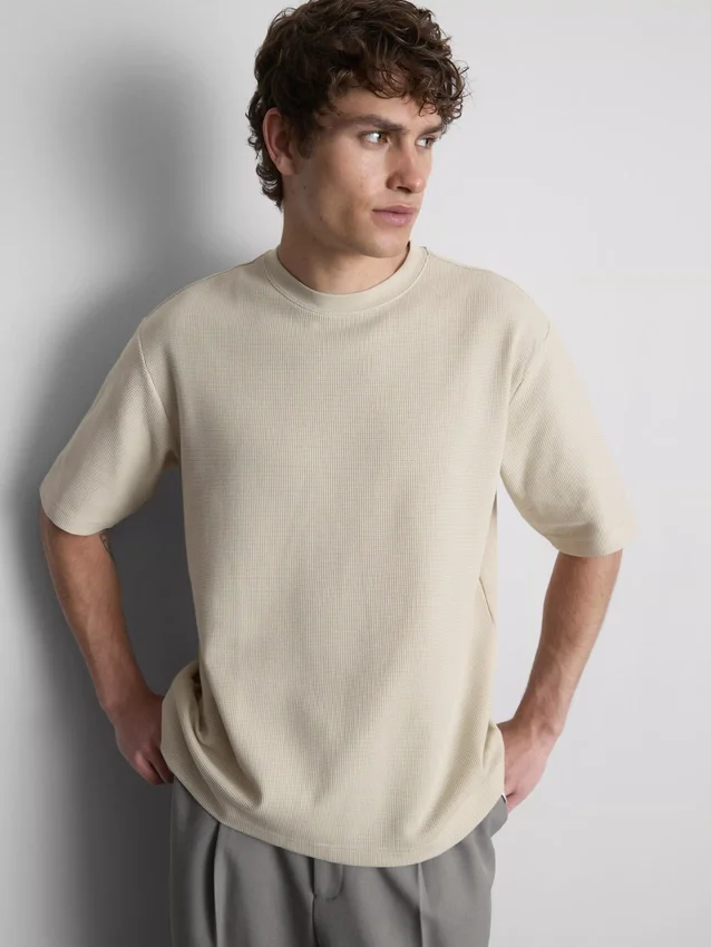Strukturerad, boxig T-shirt