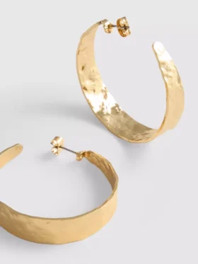 Strukturerade ringörhängen