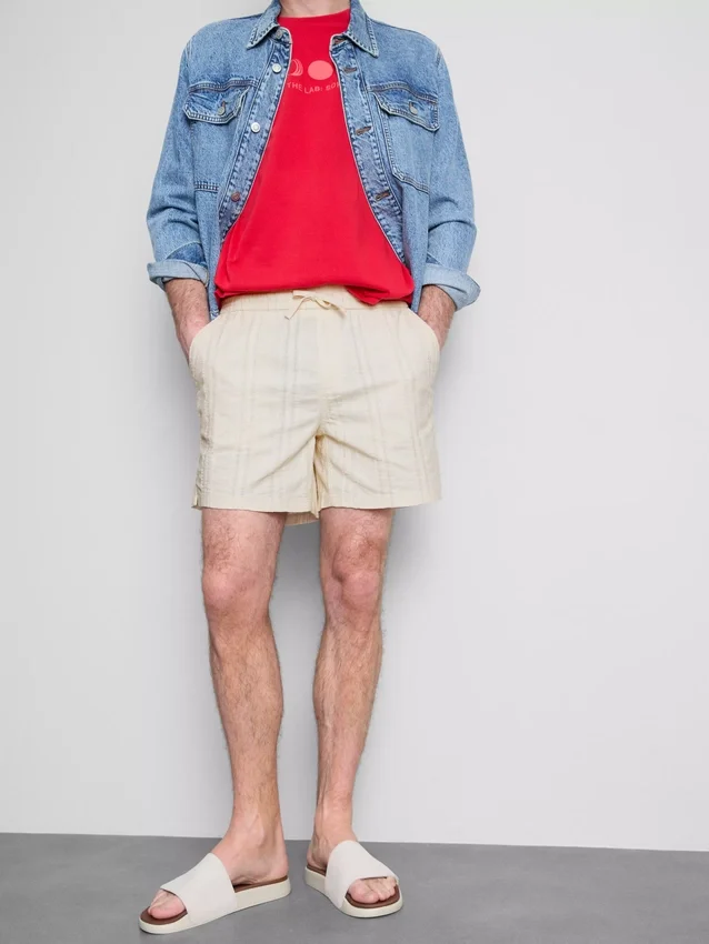 Strukturerade shorts med dragsko