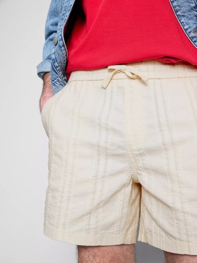 Strukturerade shorts med dragsko