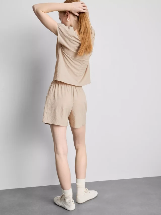 Strukturerade shorts med dragsko