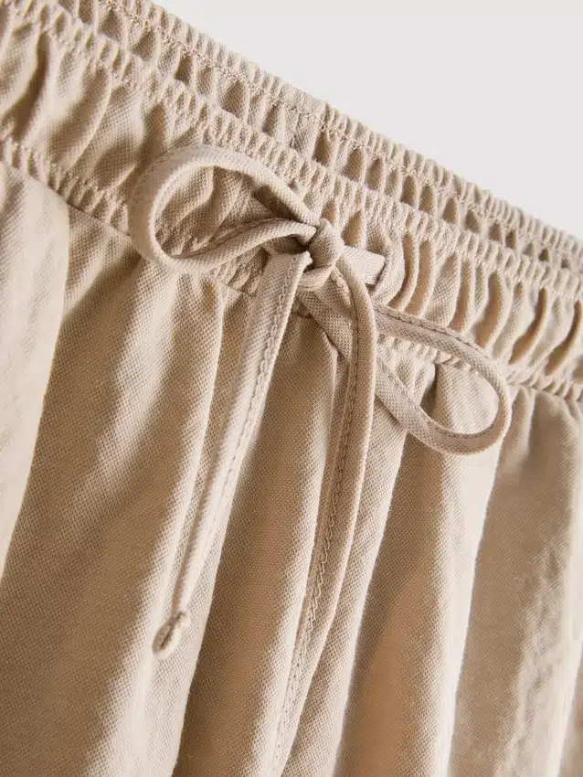 Strukturerade shorts med dragsko