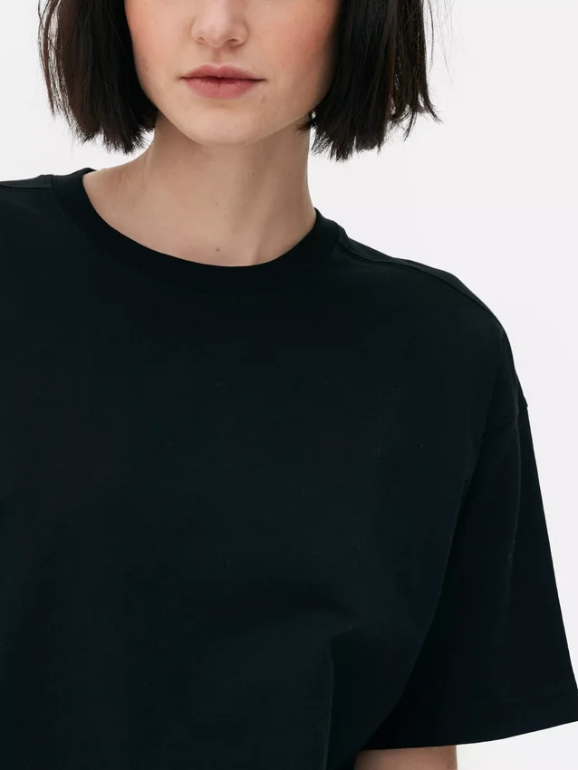 T-shirt med boxig passform