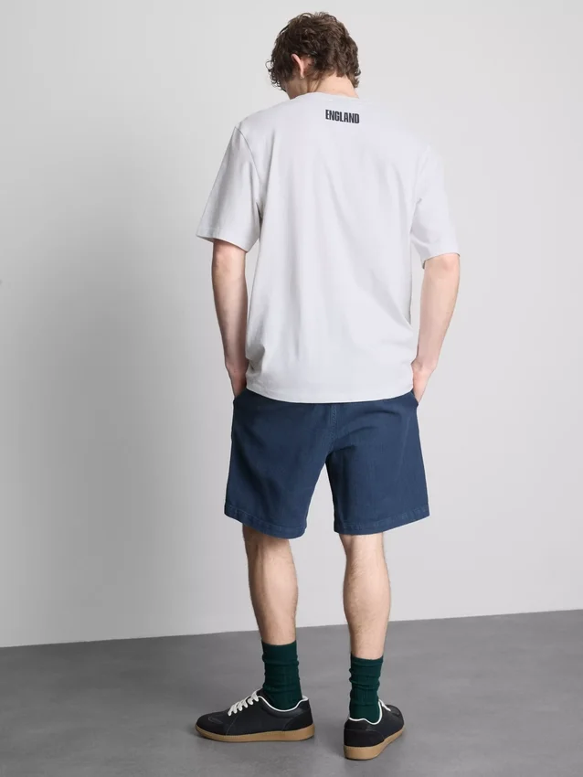 T-shirt med Englands vapensköld