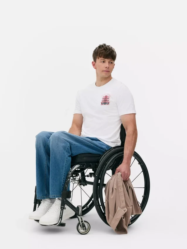 T-shirt med illustrationer af hus i Miami Beach