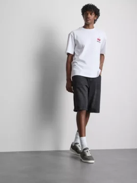 T-shirt med körsbärsmotiv