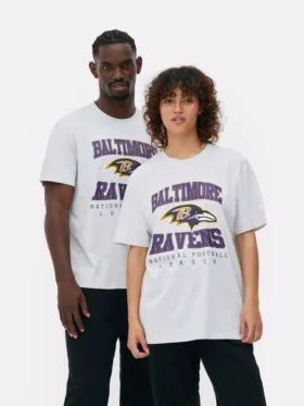 T-shirt med NFL-logotyp för Baltimore Ravens