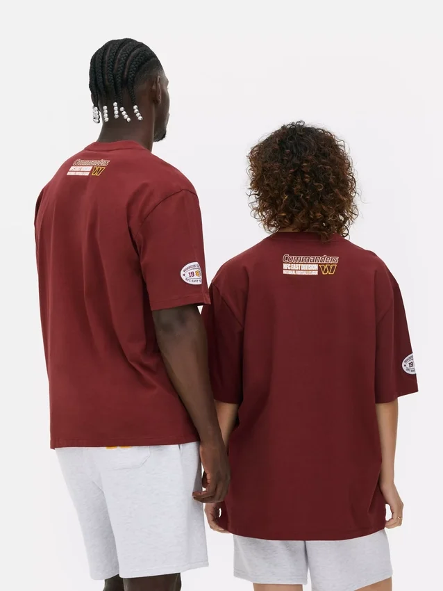 T-shirt med NFL Washington Commanders-logotyp