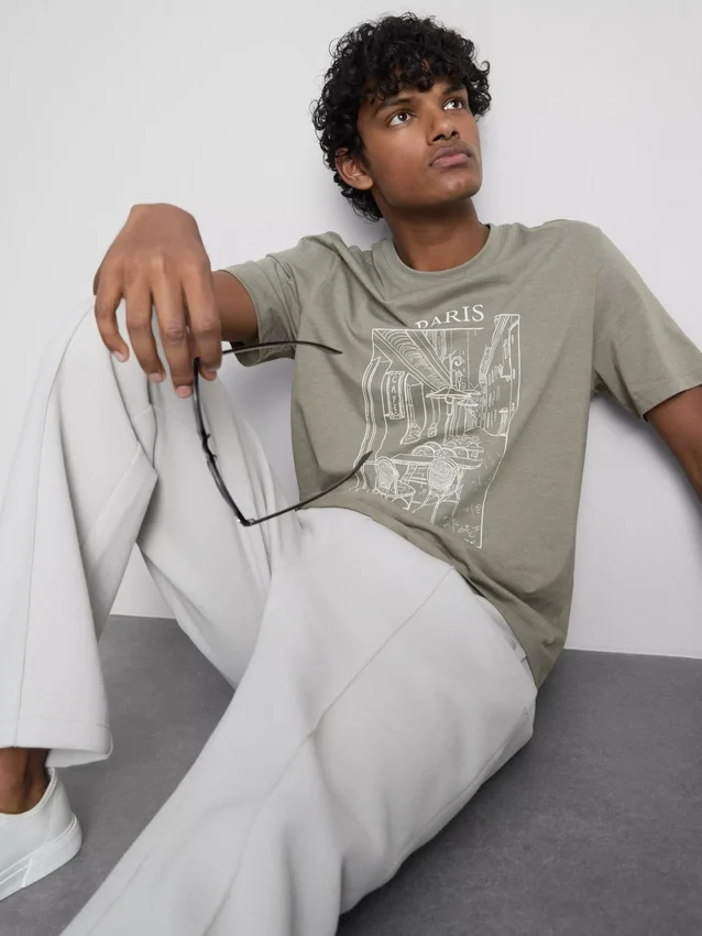 T-shirt med Paris-motiv