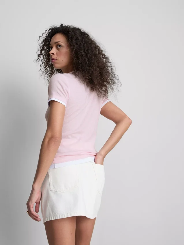 T-shirt med rund hals och dubbla lager