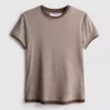 T-shirt med rund hals och dubbla lager