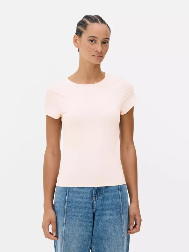 T-shirt med rund hals som en andra hud