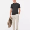 T-shirt med smal passform och stretch