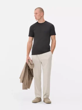 T-shirt med smal passform och stretch