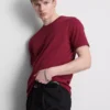 T-shirt med smal passform och stretch