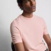 T-shirt med smal passform och stretch