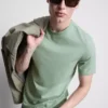 T-shirt med smal passform och stretch