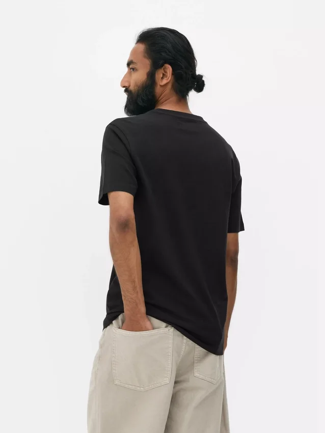 T-shirt med smal passform och stretch