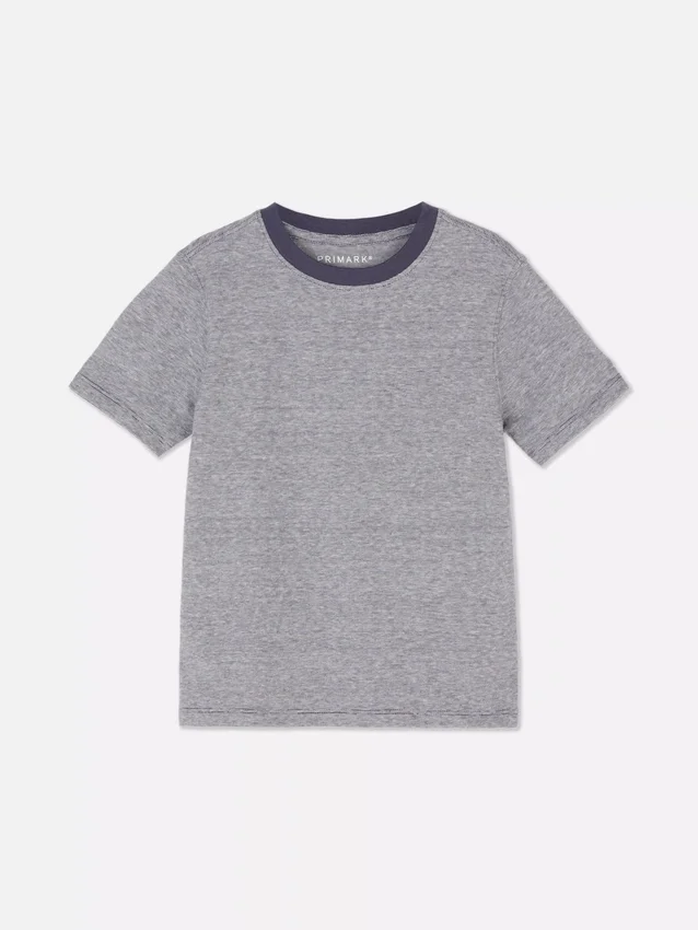 T-shirt med smala ränder