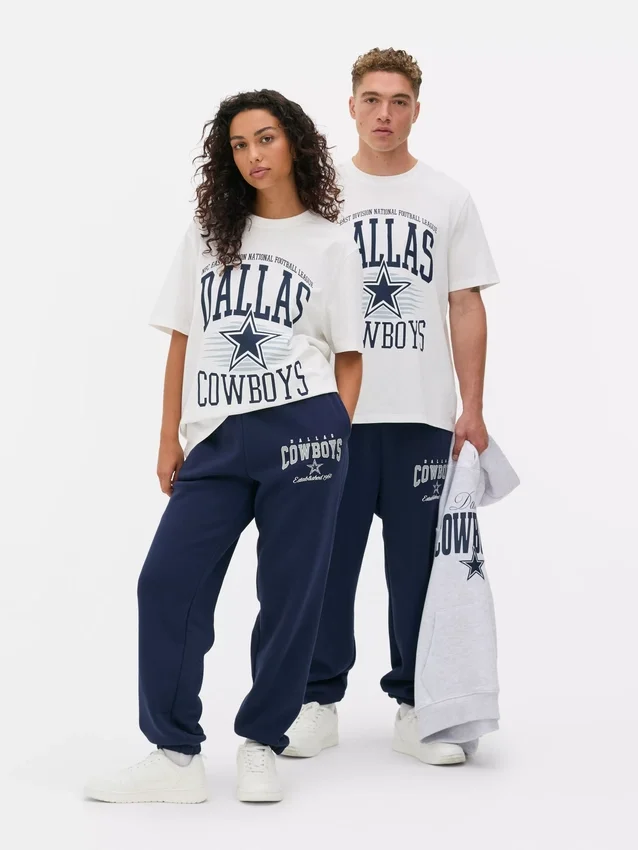 T-shirt med tryck av NFL Dallas Cowboys
