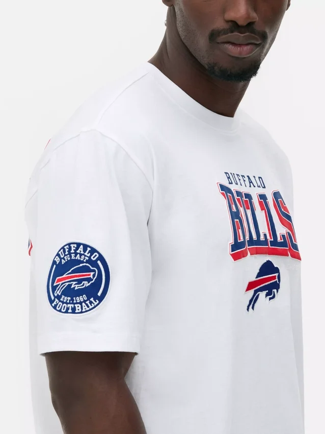 T-shirt med tryck av NFL-laget Buffalo Bills