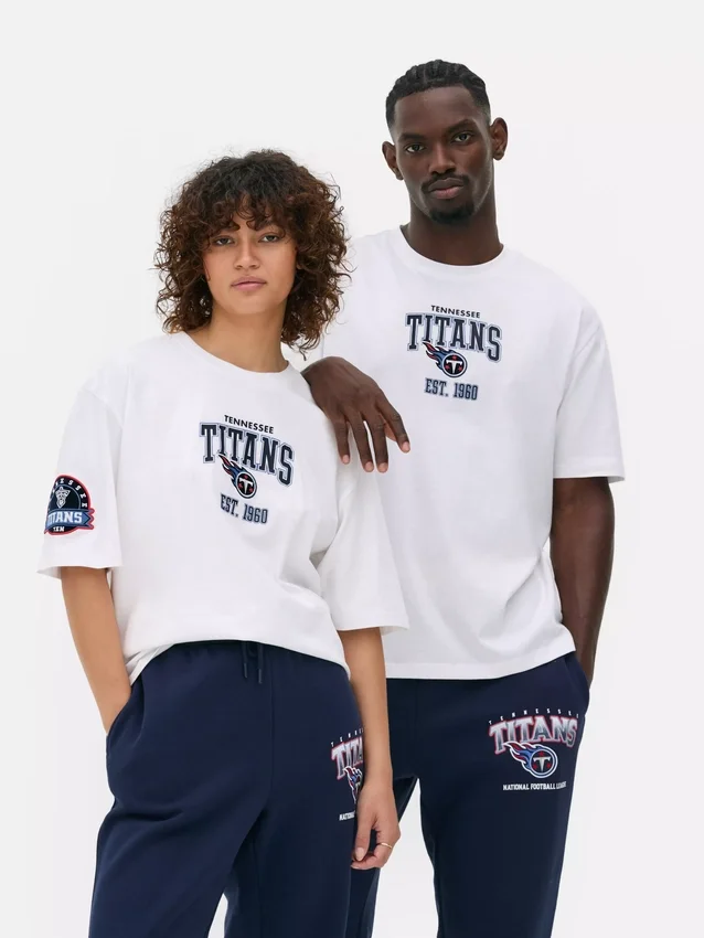 T-shirt med tryck från NFL:s Tennessee Titans