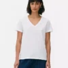 T-shirt med V-ringning