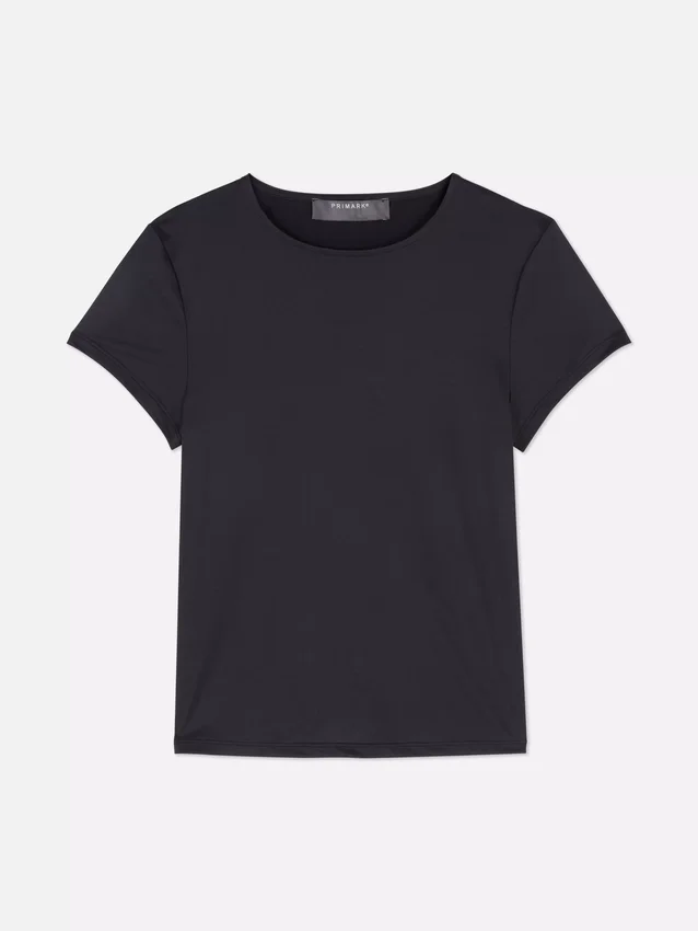 T-shirt som sitter som en andra hud