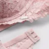 The Edit-bh med hög topp och blommig spets