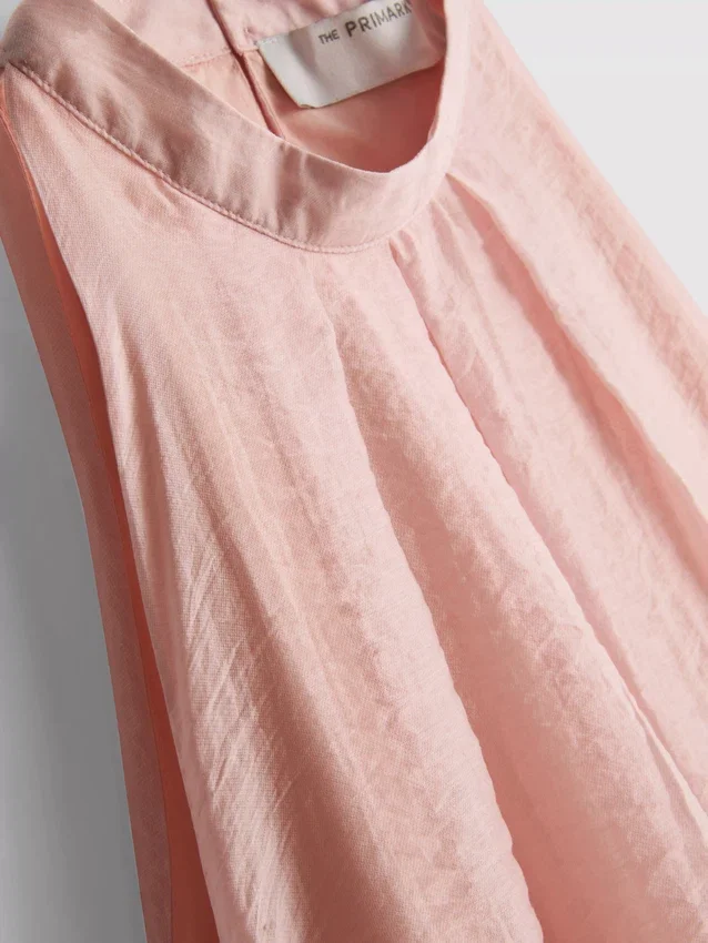 The Edit draperad halterneck-blus med luftig passform