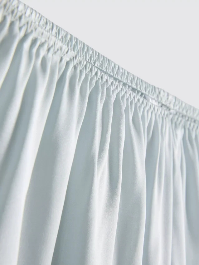 The Edit-pyjamashorts i silkesblandning