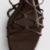 The Edit-sandaler med flätad stilettklack