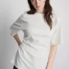 The Edit-T-shirt med rynkad, asymmetrisk design