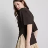 The Edit-T-shirt med rynkad, asymmetrisk design