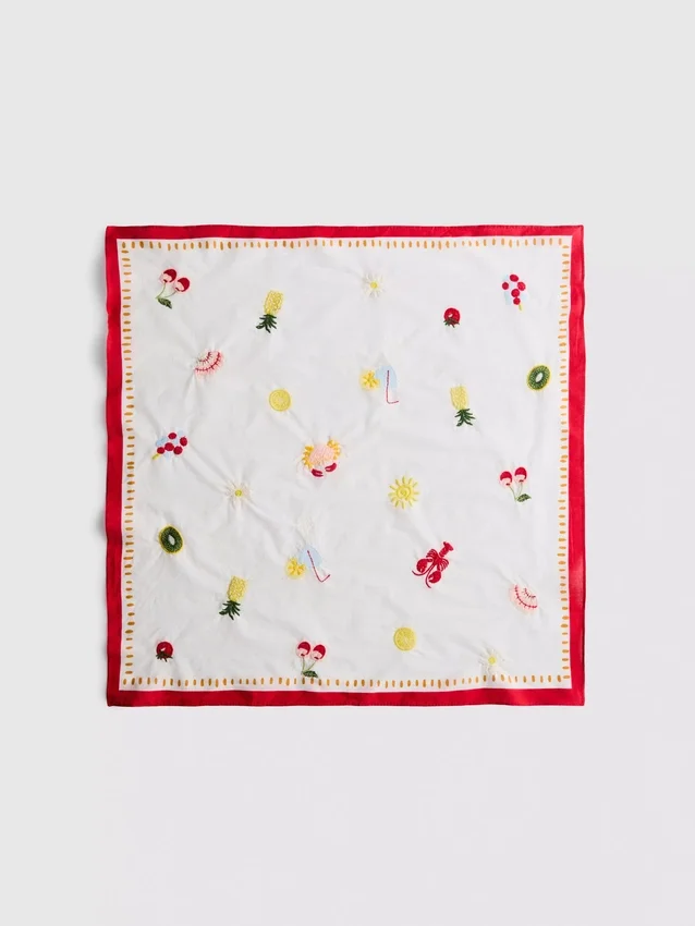 The Primark Scene | 55 x 55 broderad halsduk