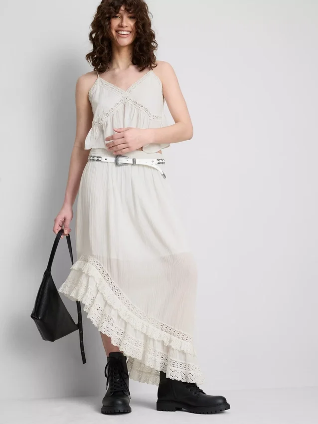 The Primark Scene | Asymmetrisk maxikjol med broderi