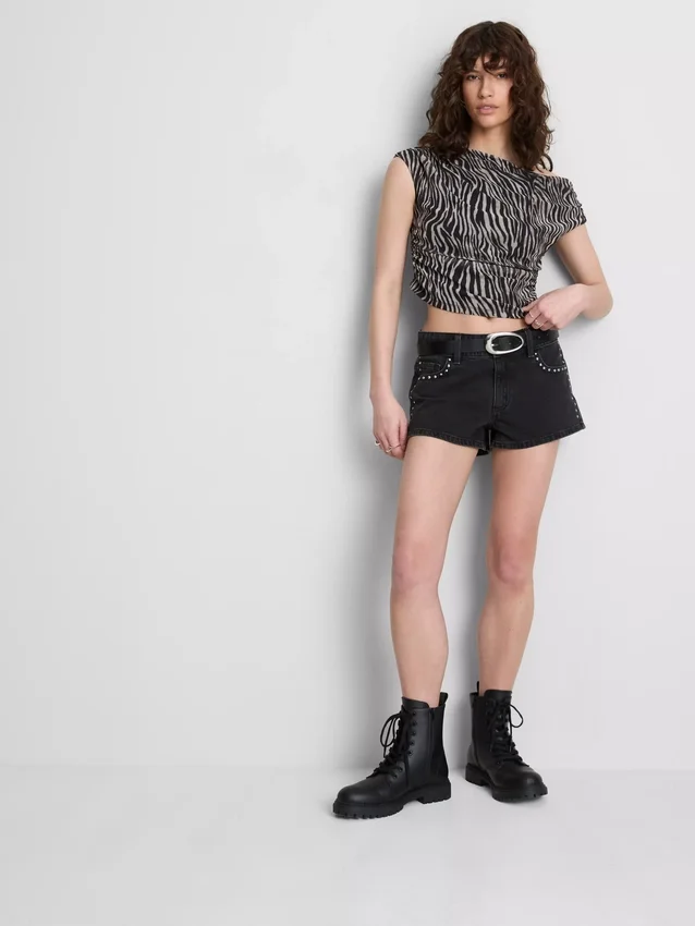 The Primark Scene | Kort, genomskinlig topp med bar axel