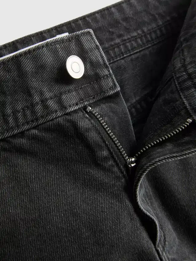 The Primark Scene | Mikroshorts i bomullsdenim med nitar