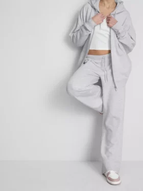 The Primark Scene | Mjukisbyxor med raka ben