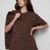Tight-fit T-shirt i kraftigt tyg