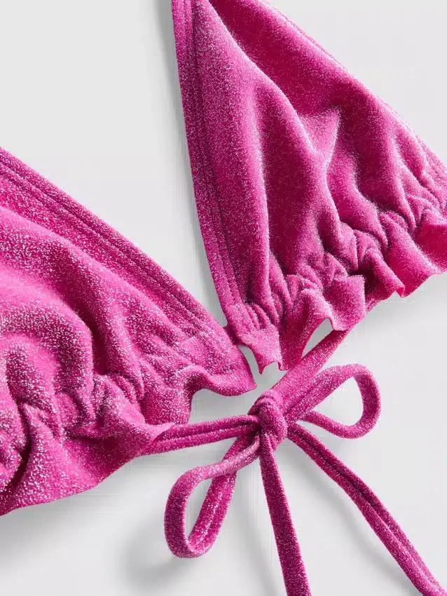 Triangelbikiniöverdel med glittrande volanger