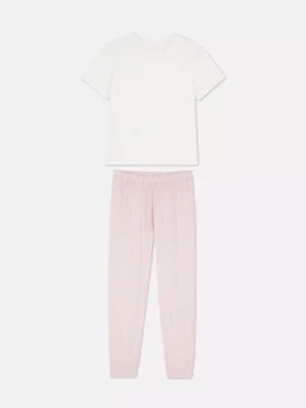 Tryckt pyjamaset med korta ärmar
