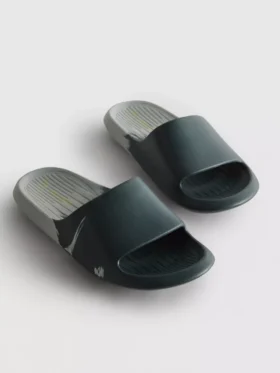Tvåfärgade sandaler med glidfäste