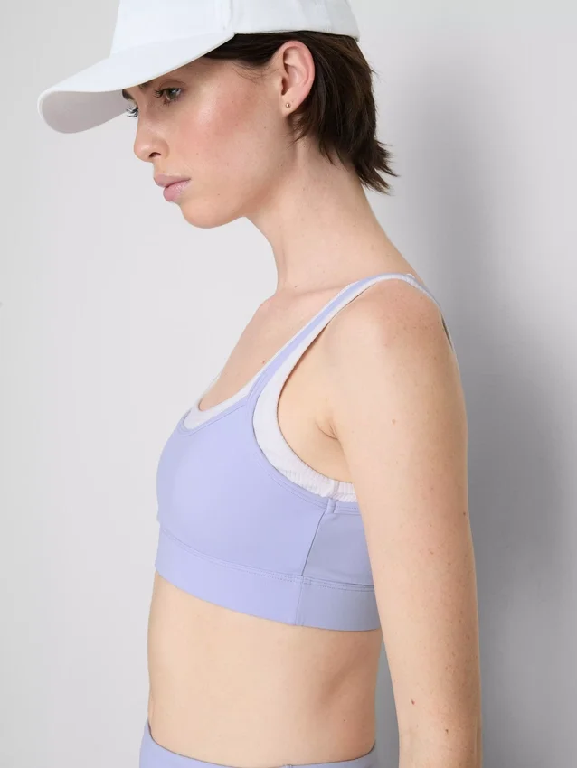 Tvålagers aktiv crop top