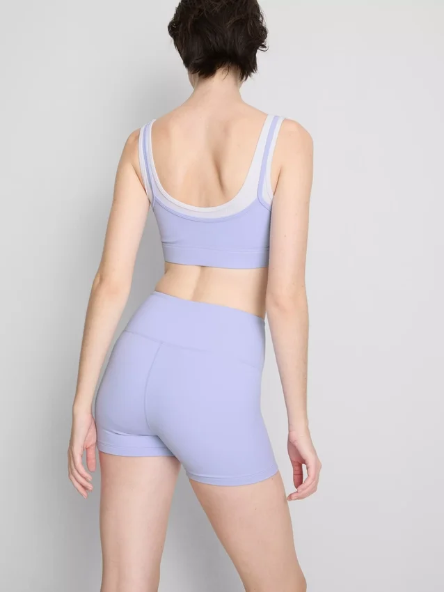 Tvålagers aktiv crop top