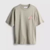 Tvättad T-shirt med japanskt tryck