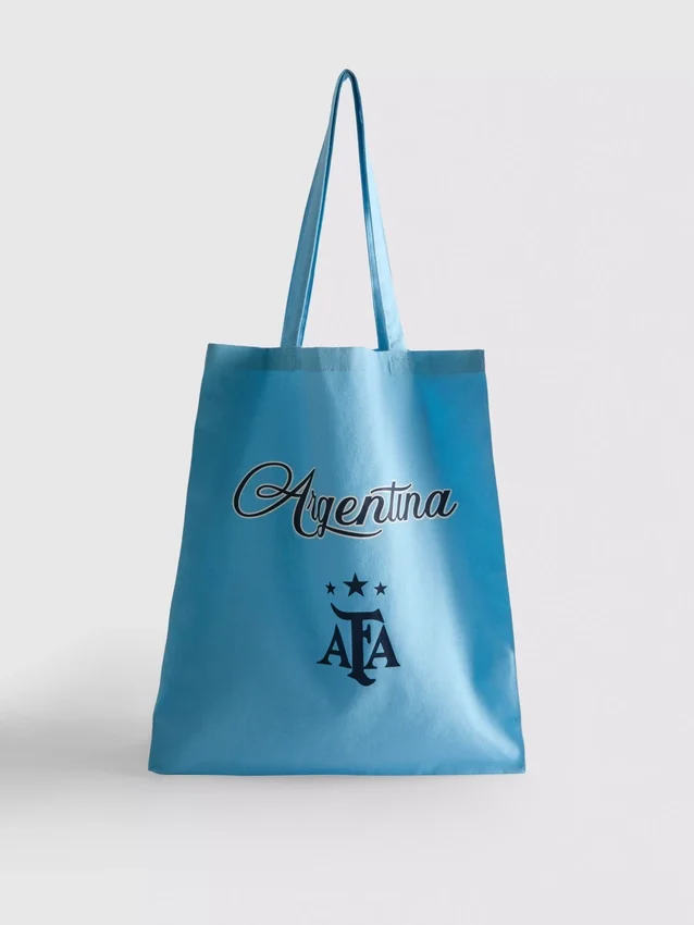 Tygväska med fotbollsmotiv från Argentina